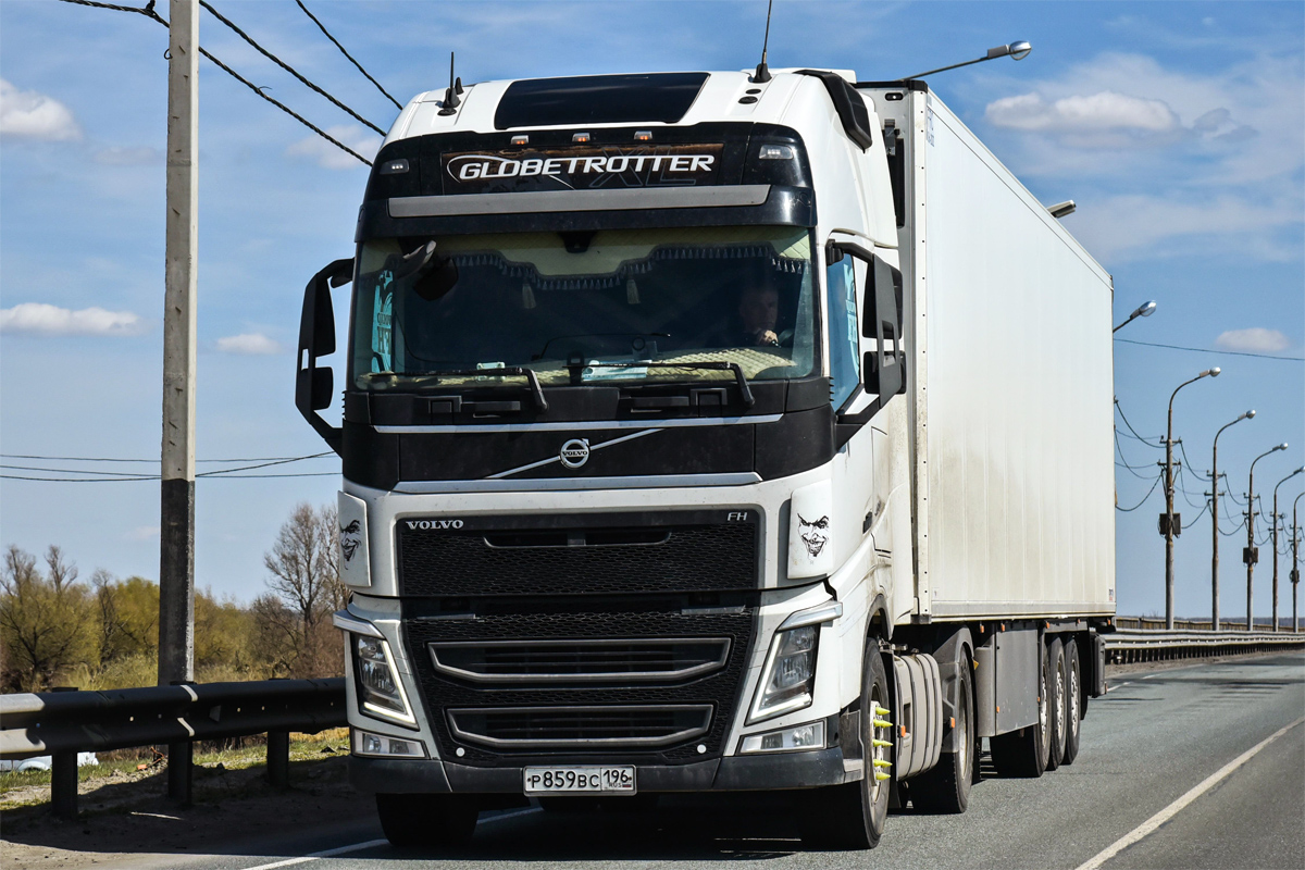 Свердловская область, № Р 859 ВС 196 — Volvo ('2012) FH.460 [X9P]