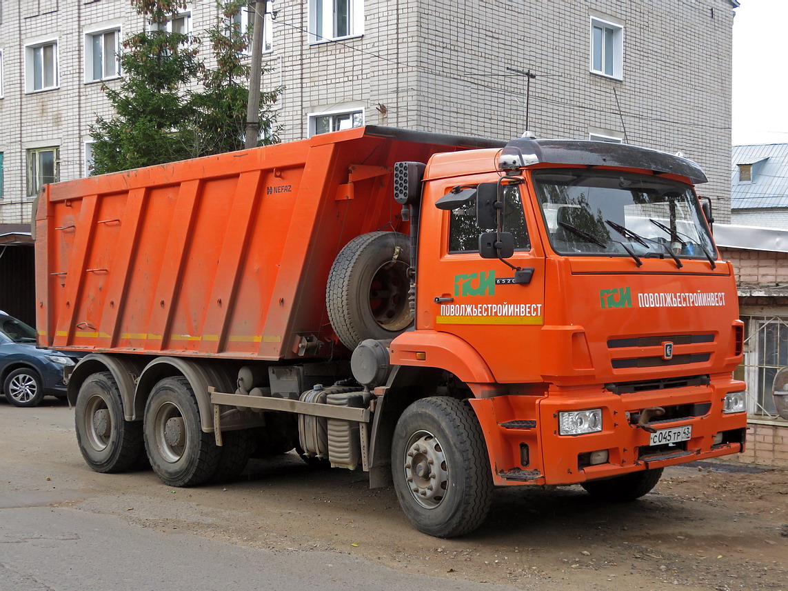 Кировская область, № С 045 ТР 43 — КамАЗ-6520-53