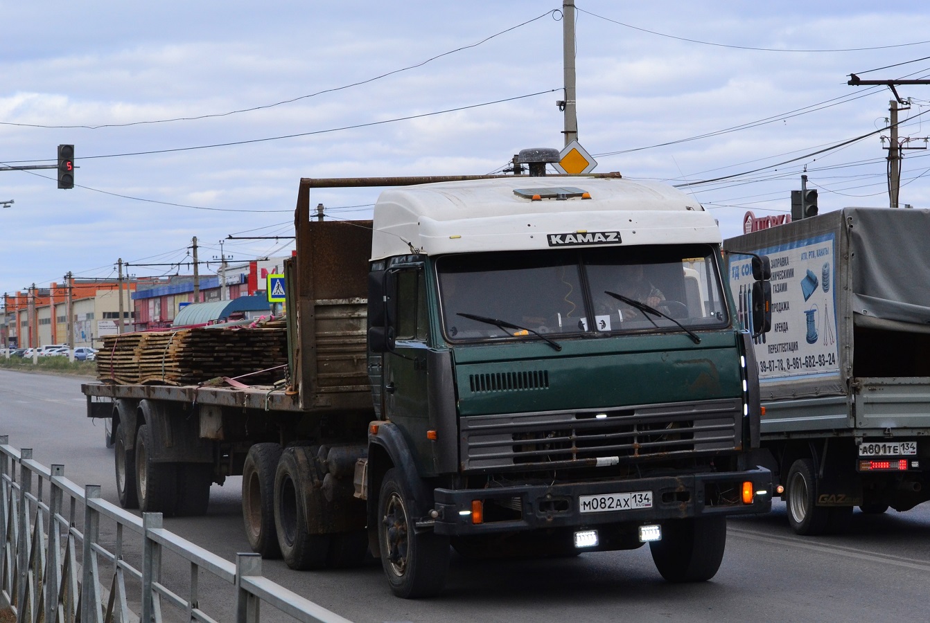 Волгоградская область, № М 082 АХ 134 — КамАЗ-5410
