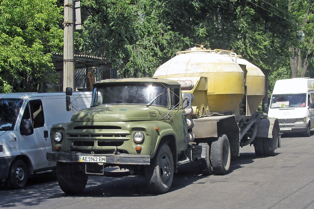 Днепропетровская область, № АЕ 5962 ЕМ — ЗИЛ-130В1