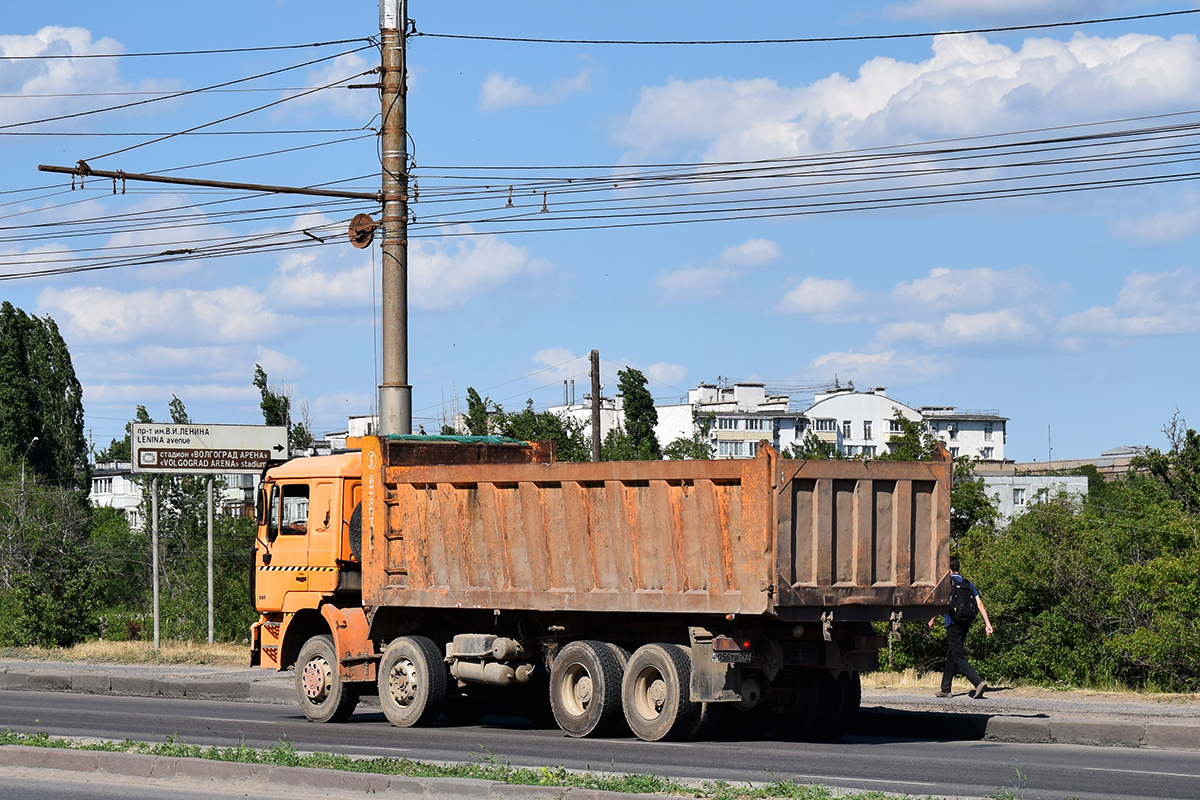 Москва, № Р 056 ТВ 797 — Shaanxi Shacman F3000 SX331x