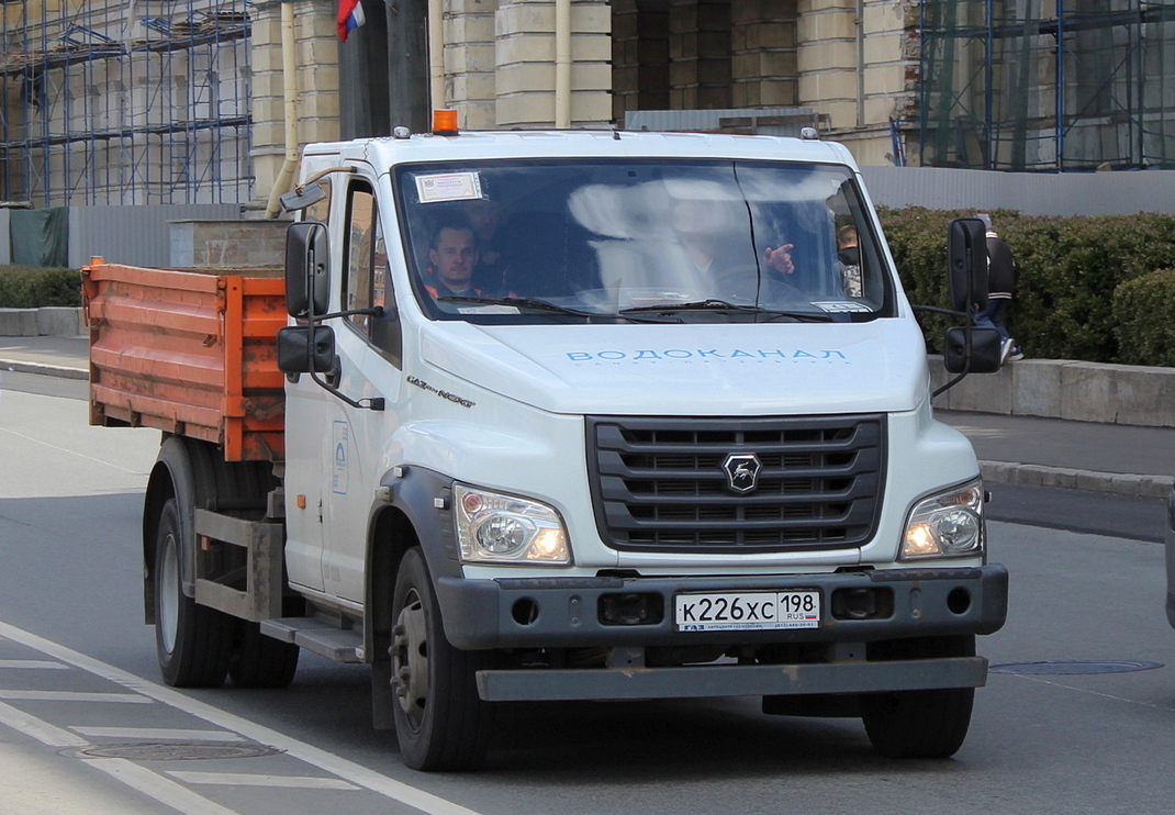 Санкт-Петербург, № К 226 ХС 198 — ГАЗ-C42R33
