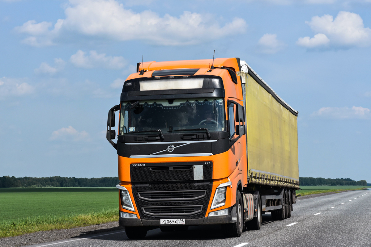 Свердловская область, № Р 206 УХ 196 — Volvo ('2012) FH.460 [X9P]