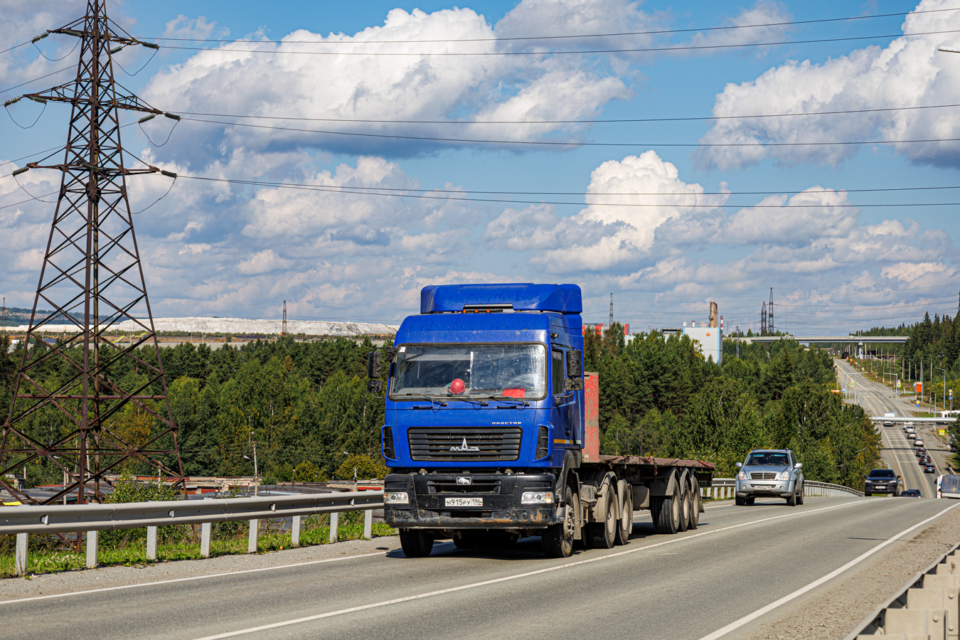 Свердловская область, № Н 915 РУ 196 — МАЗ-6430C9