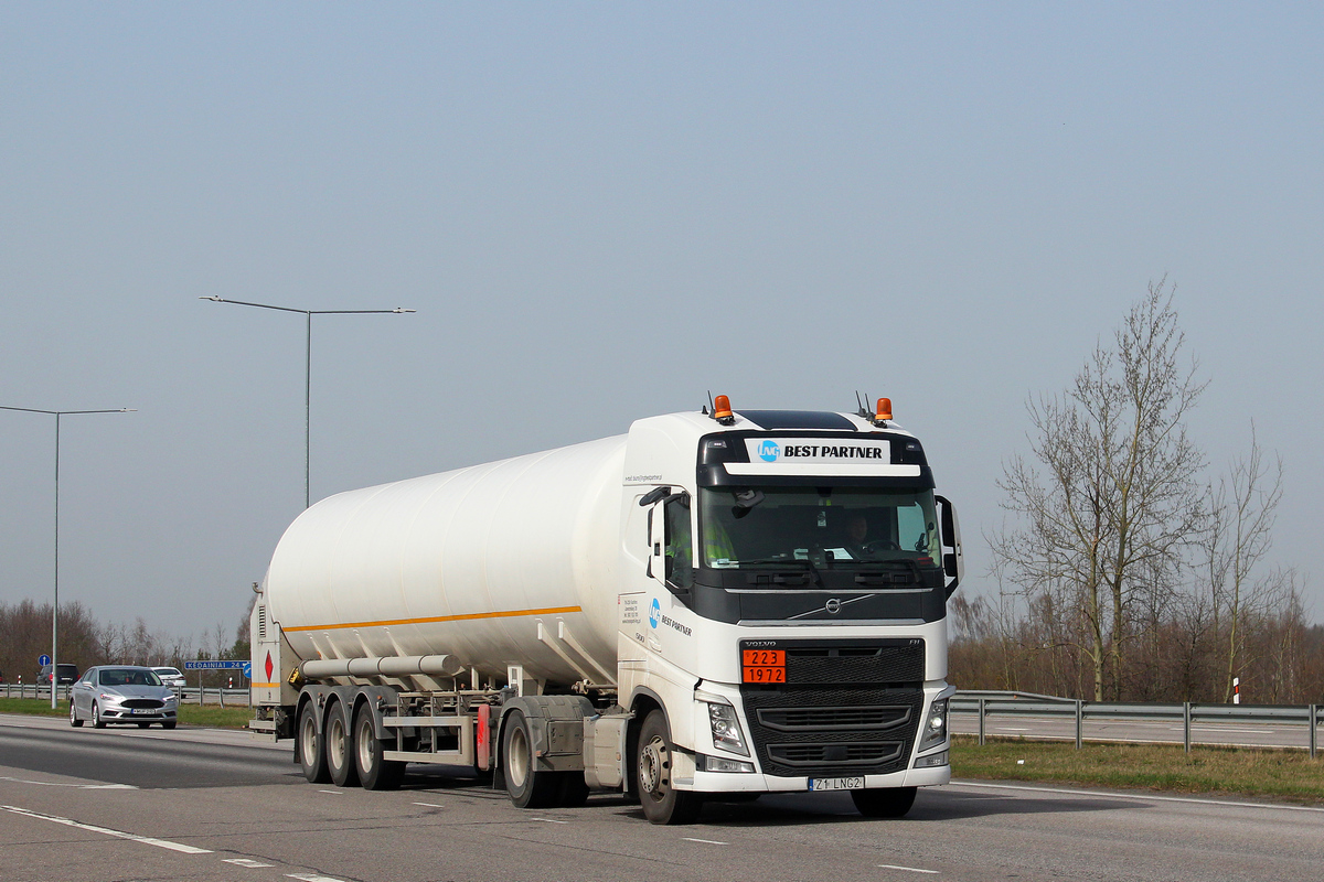 Польша, № Z1 LNG2 — Volvo ('2012) FH.500