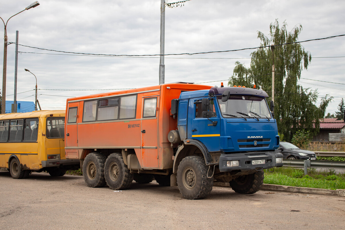 Москва, № Х 320 ТА 797 — КамАЗ-43114-30