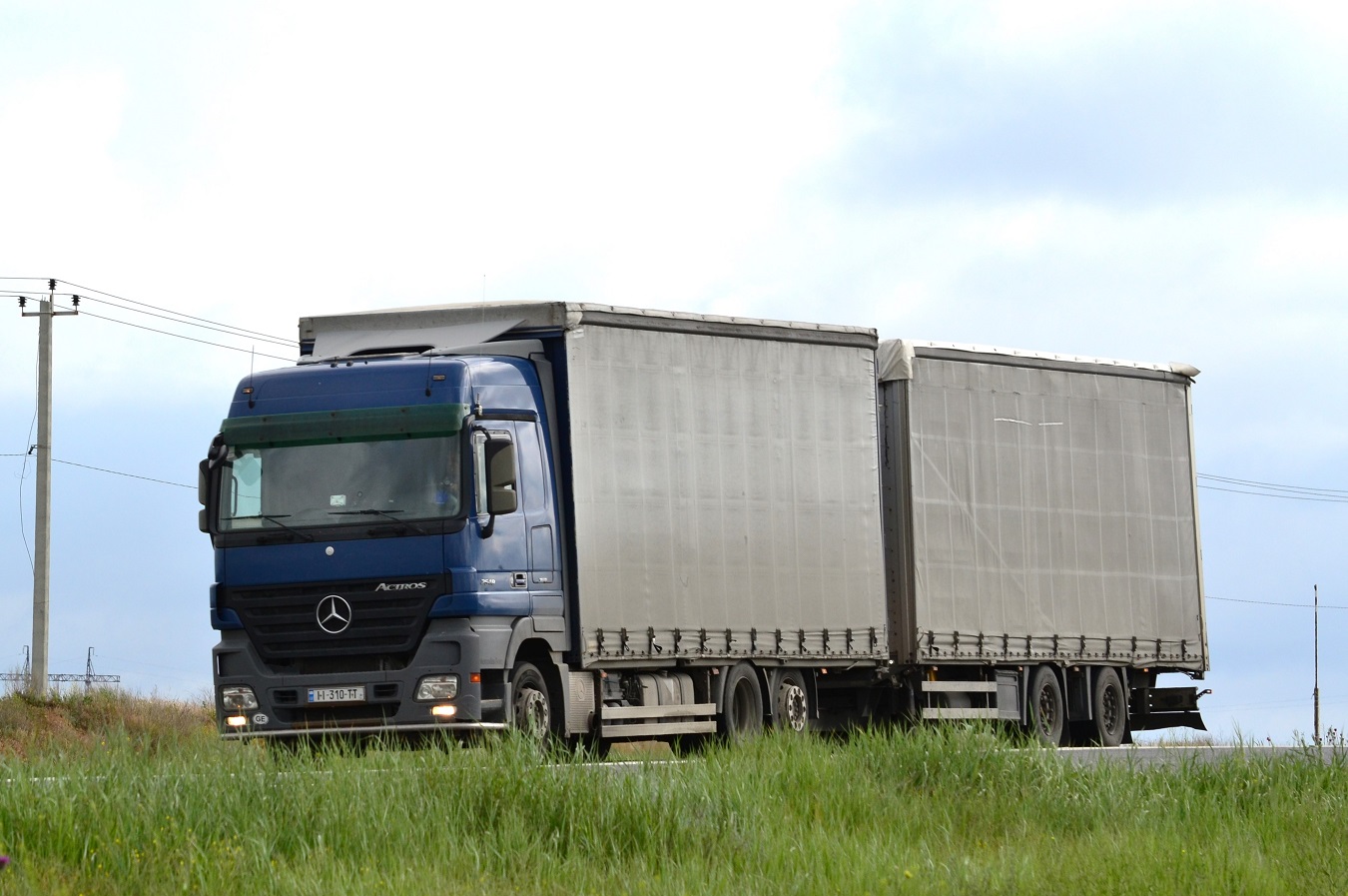 Грузия, № II-310-TT — Mercedes-Benz Actros ('2003)