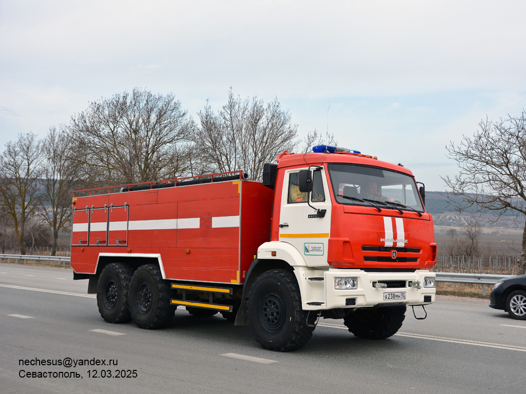 Севастополь, № А 238 МН 92 — КамАЗ-43118-46