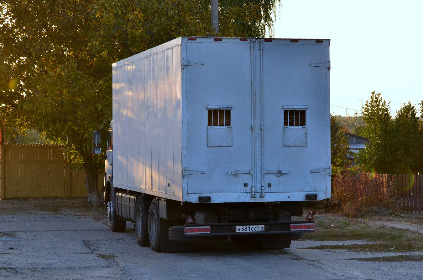 Дагестан, № В 581 СС 05 — КамАЗ-5320