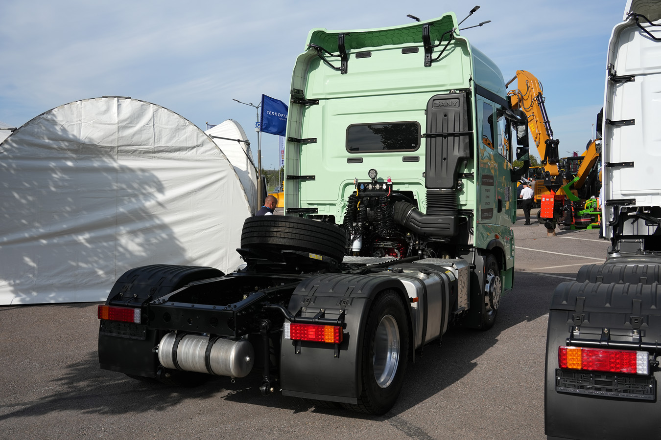 Санкт-Петербург, № (78) Б/Н 0129 — SANY D495 HQC4180; Санкт-Петербург — Автомобили без номеров; Санкт-Петербург — Новые автомобили; Санкт-Петербург — Выставка "Eurasian Construction Technology" (10-12.09.2025)