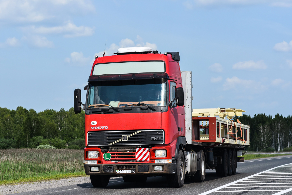 Алматы, № 201 BBN 02 — Volvo ('1993) FH12.420