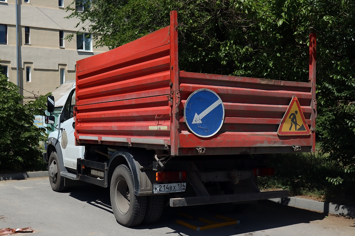 Волгоградская область, № К 214 ВХ 134 — ГАЗ-C41R13