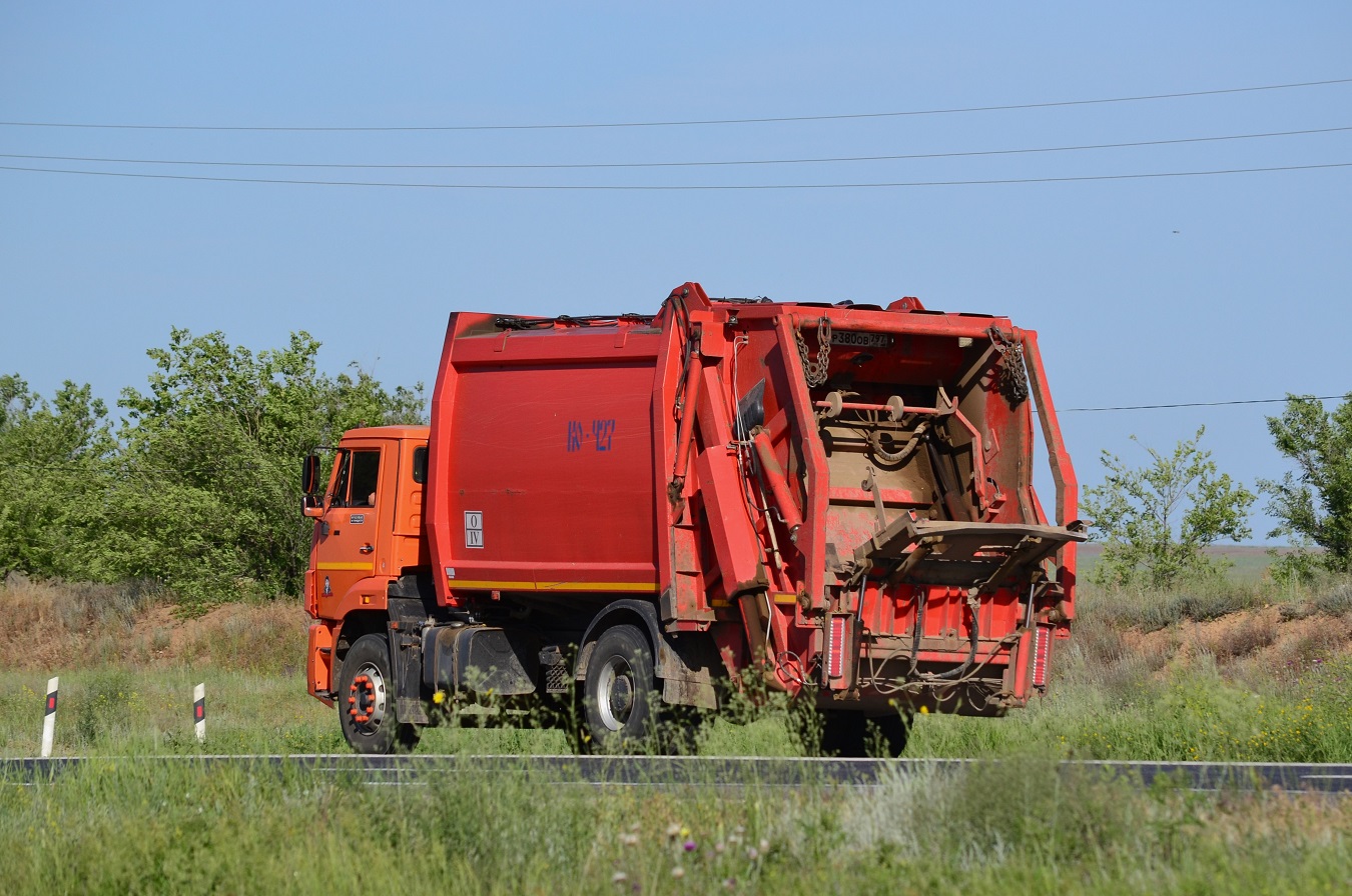 Волгоградская область, № Р 380 ОВ 797 — КамАЗ-53605-A5(48)