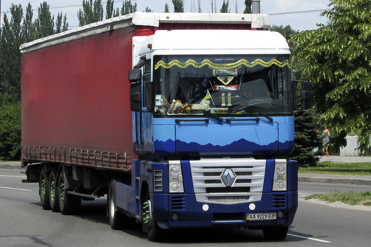 Киев, № АА 9229 ЕВ — Renault Magnum E-Tech ('2001)