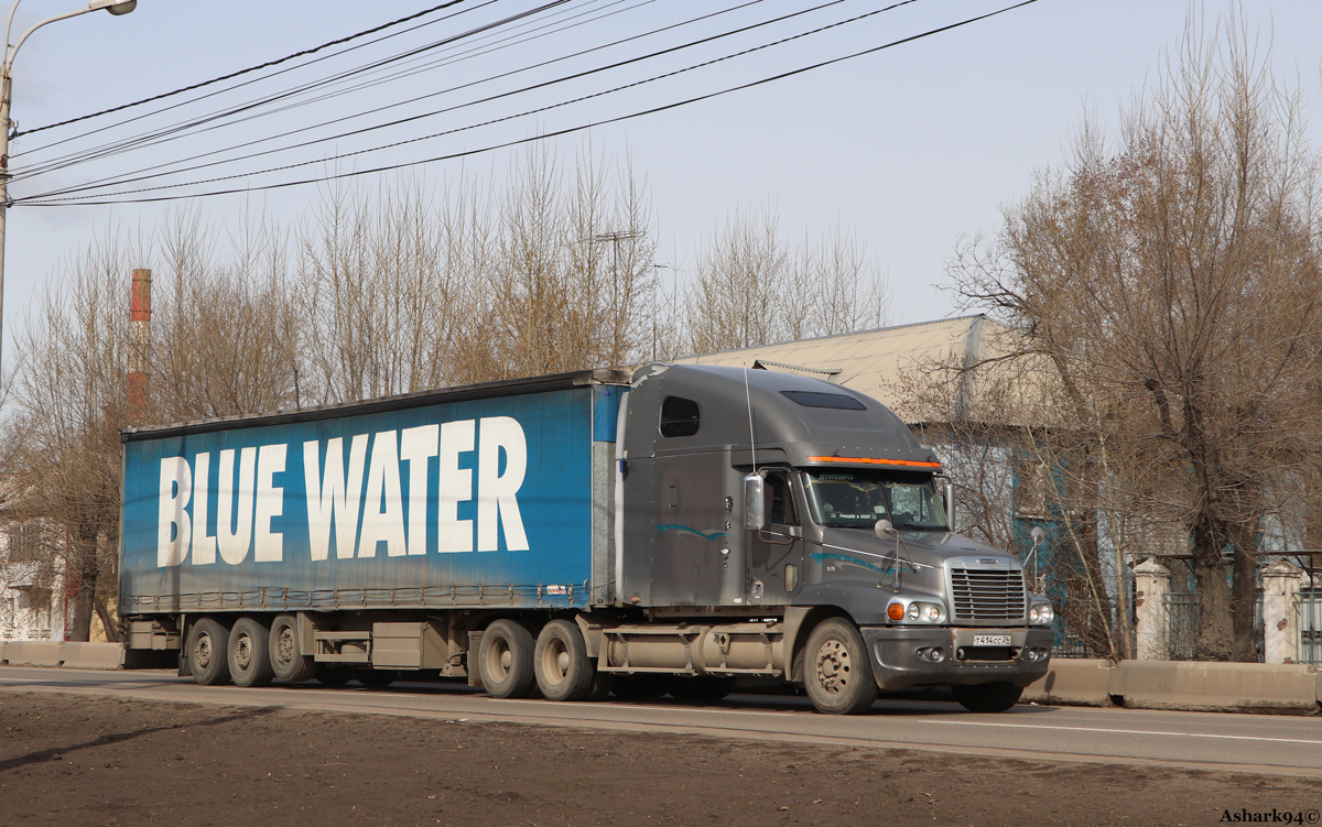 Красноярский край, № Т 414 СС 24 — Freightliner Century Class