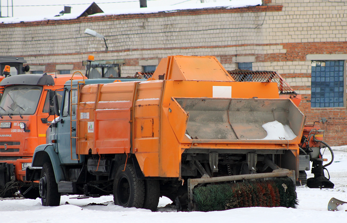 Оренбургская область, № У 633 КУ 56 — ЗИЛ-432932
