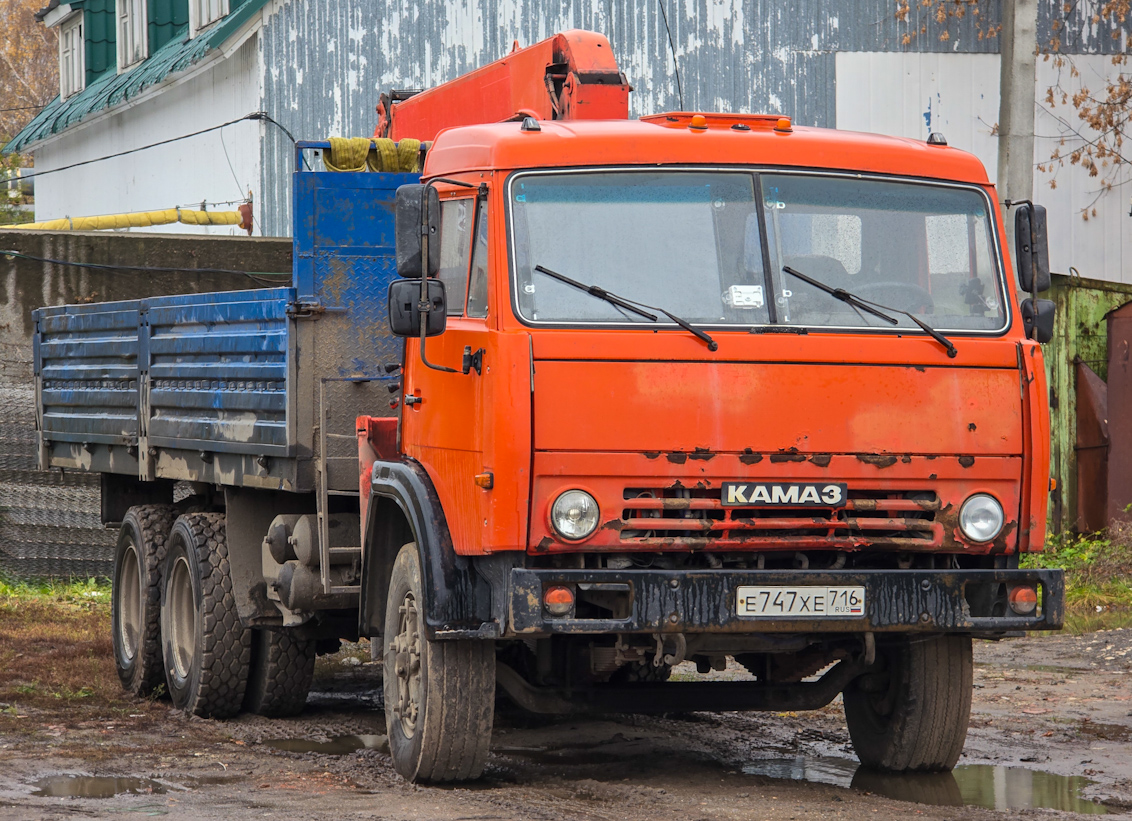 Татарстан, № Е 747 ХЕ 716 — КамАЗ-53212