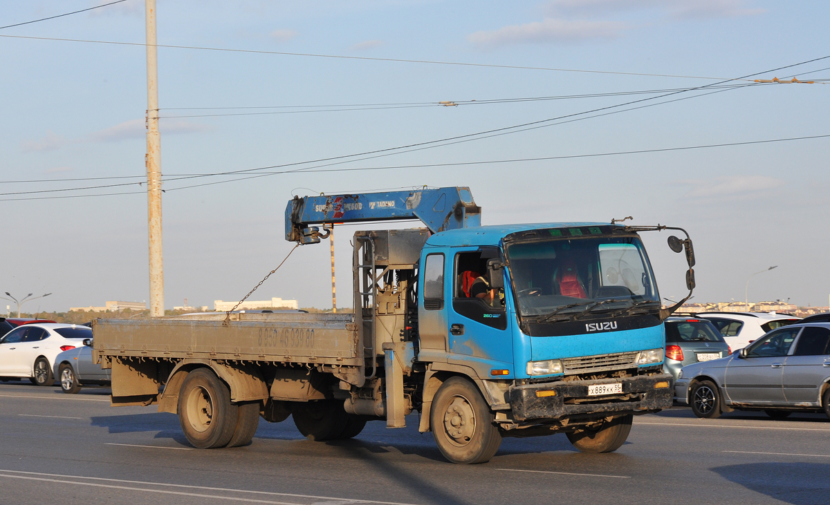 Омская область, № Х 889 КК 55 — Isuzu Forward (общая модель)