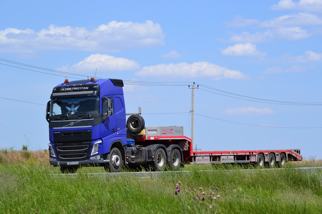 Волгоградская область, № Е 225 РК 134 — Volvo ('2012) FH.460 [X9P]