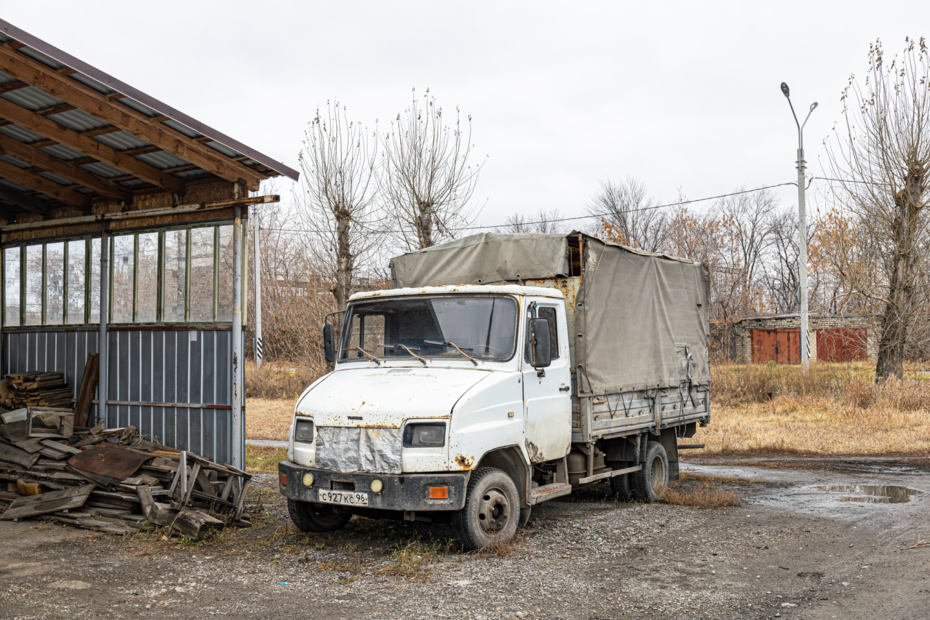 Свердловская область, № С 927 КС 96 — ЗИЛ-5301АО "Бычок"