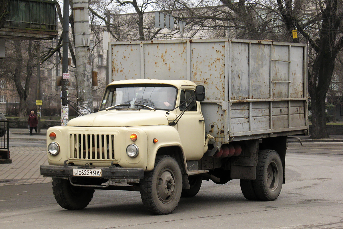 Днепропетровская область, № Е 6229 ЯА — ГАЗ-53-14, ГАЗ-53-14-01
