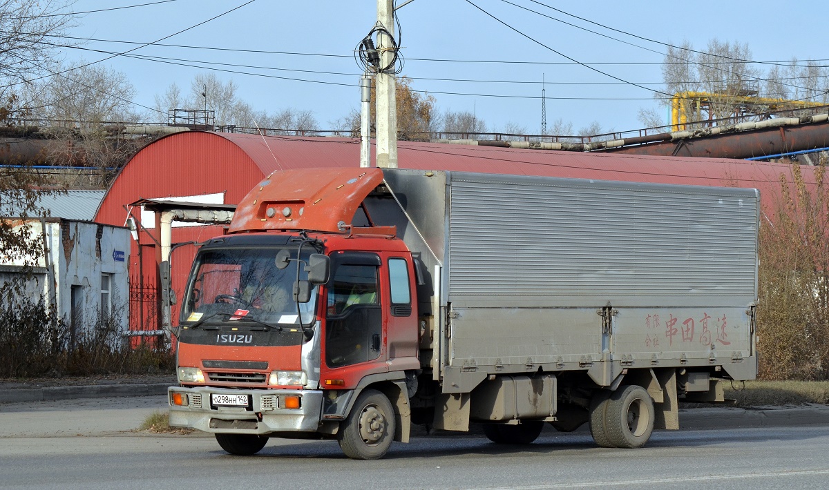 Кемеровская область, № О 298 НН 142 — Isuzu Forward (общая модель)