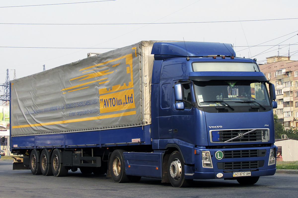 Закарпатская область, № АО 8717 АМ — Volvo ('2008) FH.440