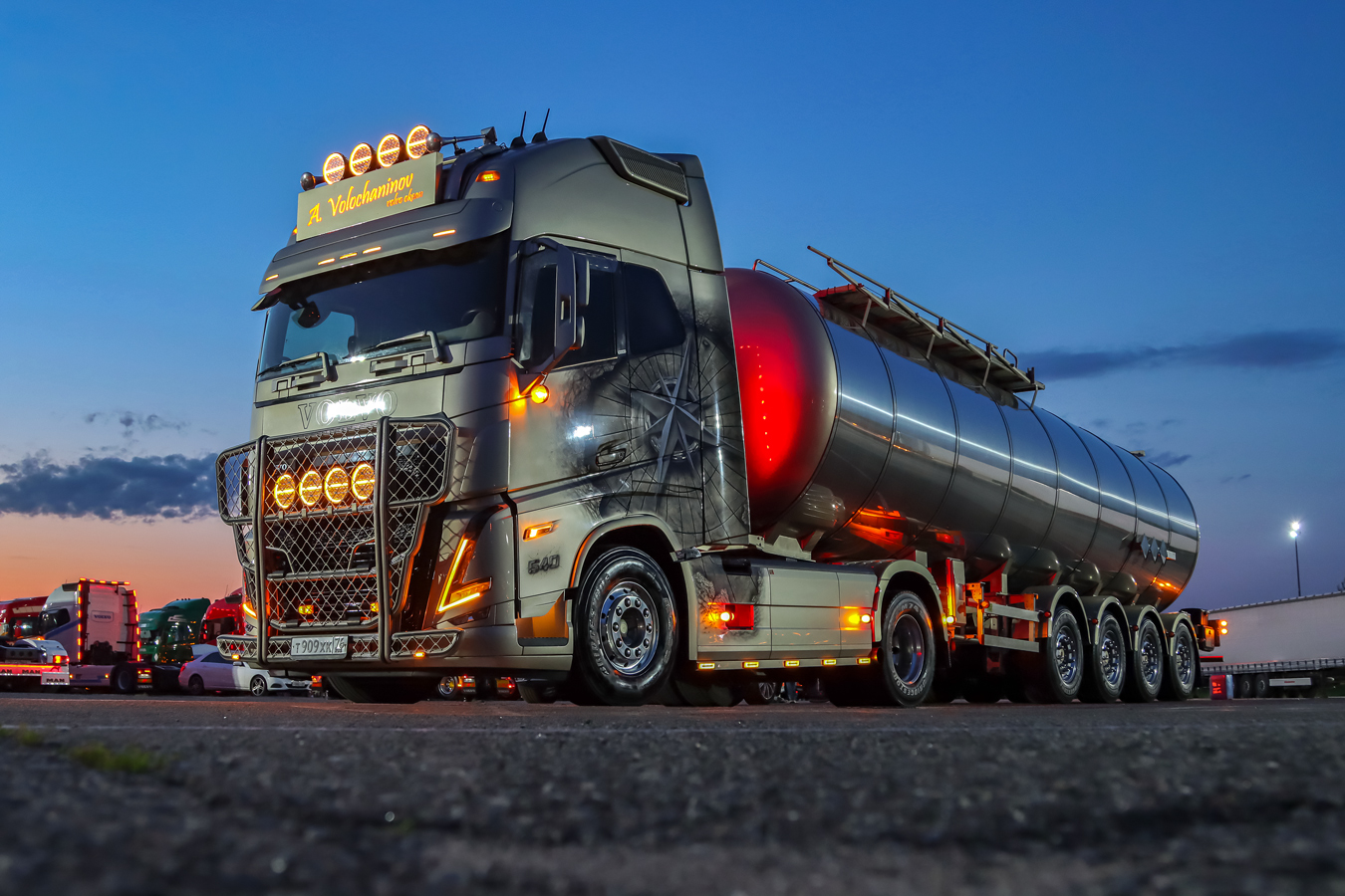 Ярославская область, № Т 909 ХК 76 — Volvo ('2012) FH16.540; Московская область — Фестиваль TruckDay 2025