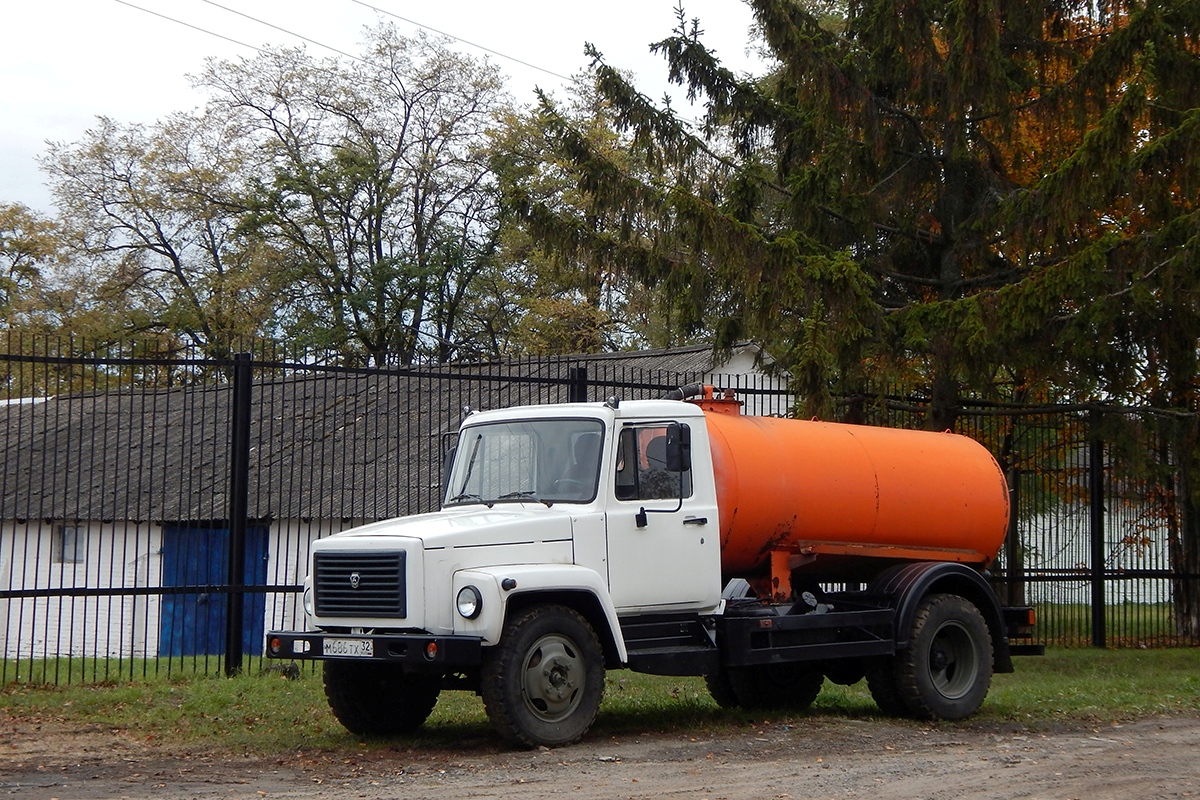 Белгородская область, № М 686 ТХ 32 — ГАЗ-33072