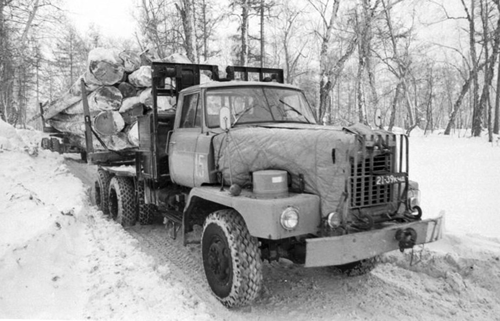 Камчатский край, № 21-39 КЧД — Komatsu-Nissan KNWF 12T