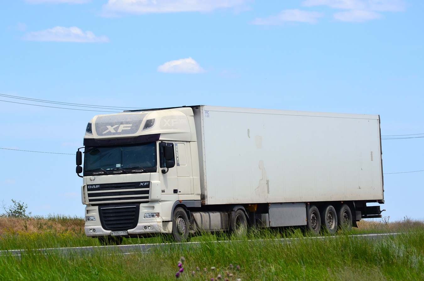 Санкт-Петербург, № Е 700 ОТ 178 — DAF XF105 FT