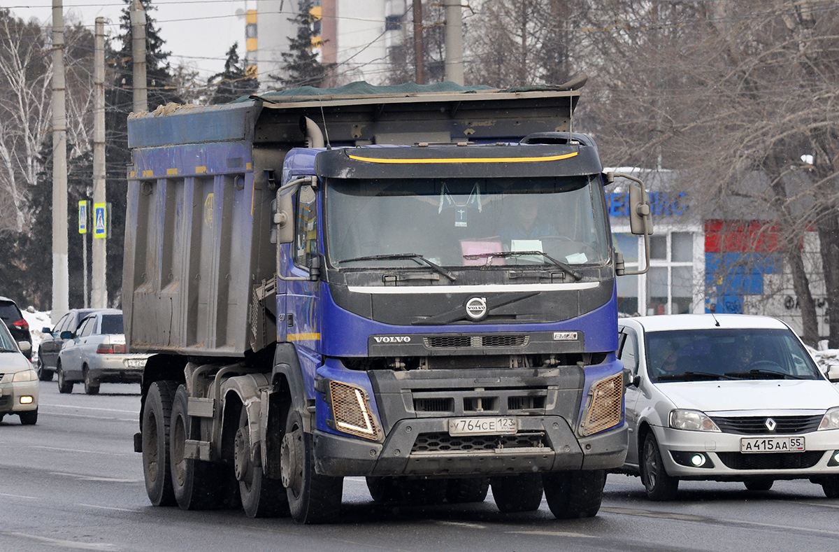Краснодарский край, № У 764 СЕ 123 — Volvo ('2013) FMX.420