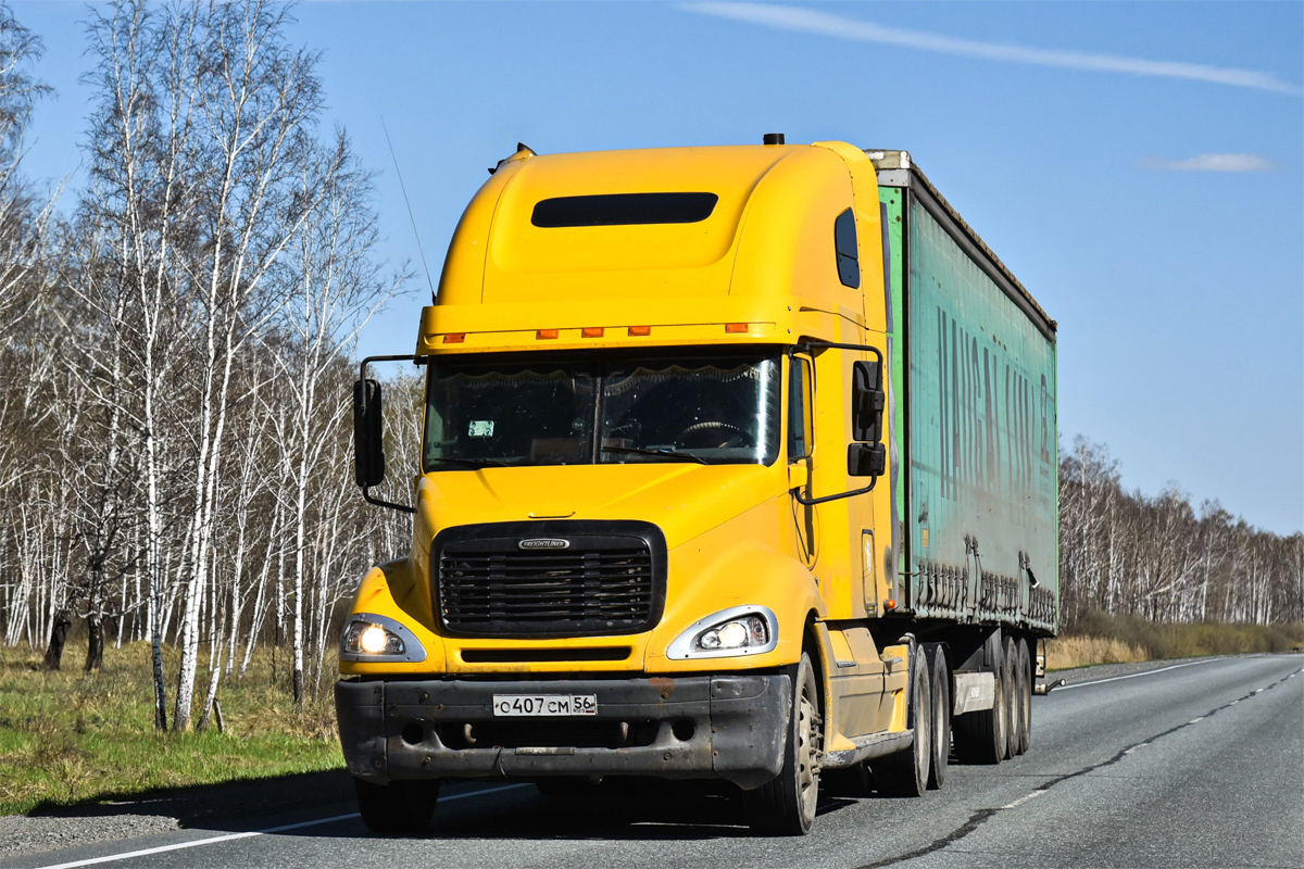 Оренбургская область, № О 407 СМ 56 — Freightliner Columbia