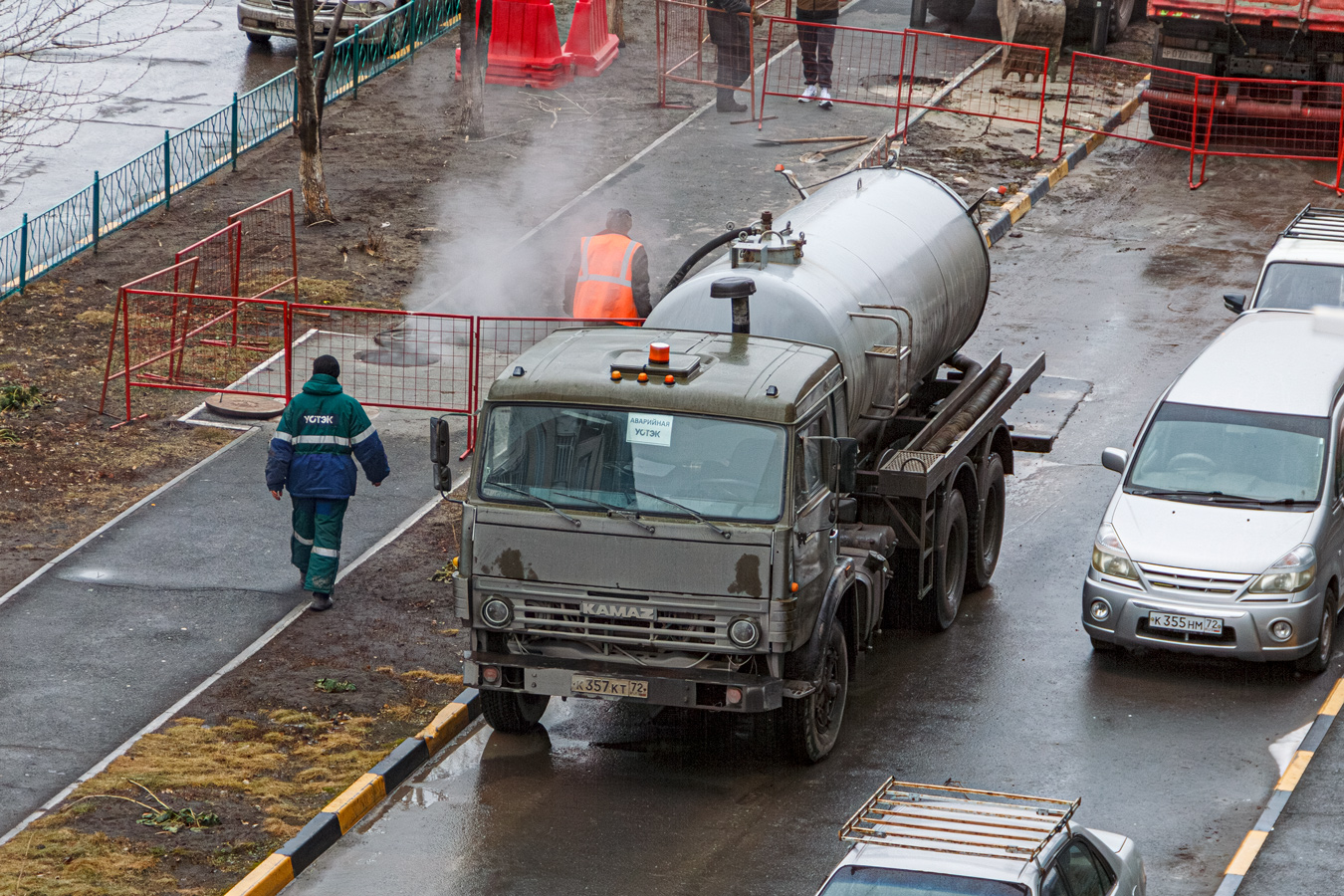 Тюменская область, № К 357 КТ 72 — КамАЗ-53202