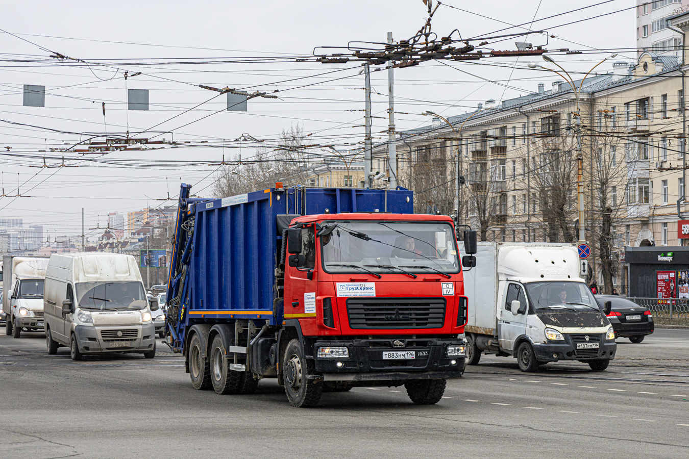 Свердловская область, № Т 883 НМ 196 — МАЗ-6312C3