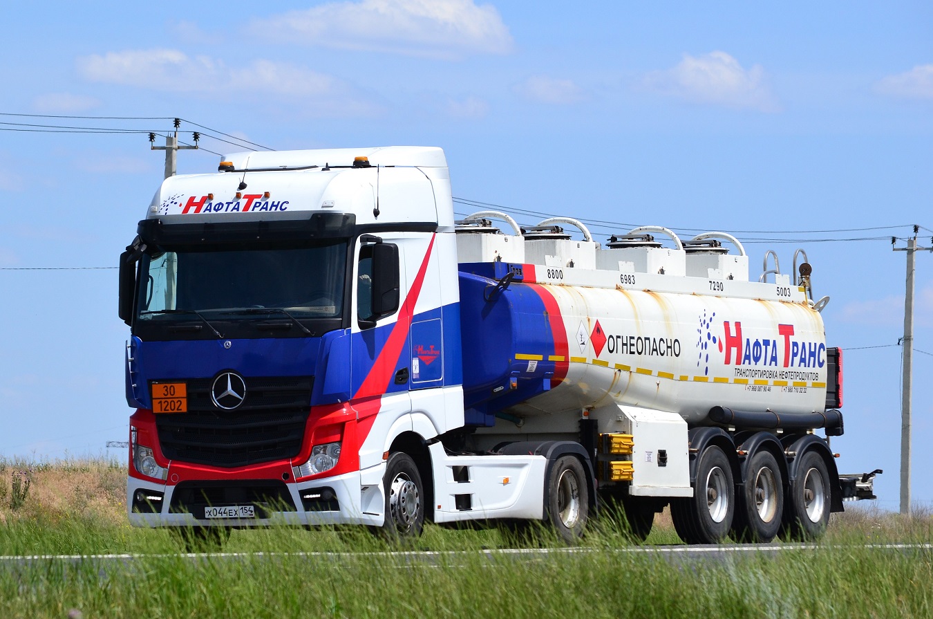 Волгоградская область, № Х 044 ЕХ 154 — Mercedes-Benz Actros '18 1845 [Z9M]