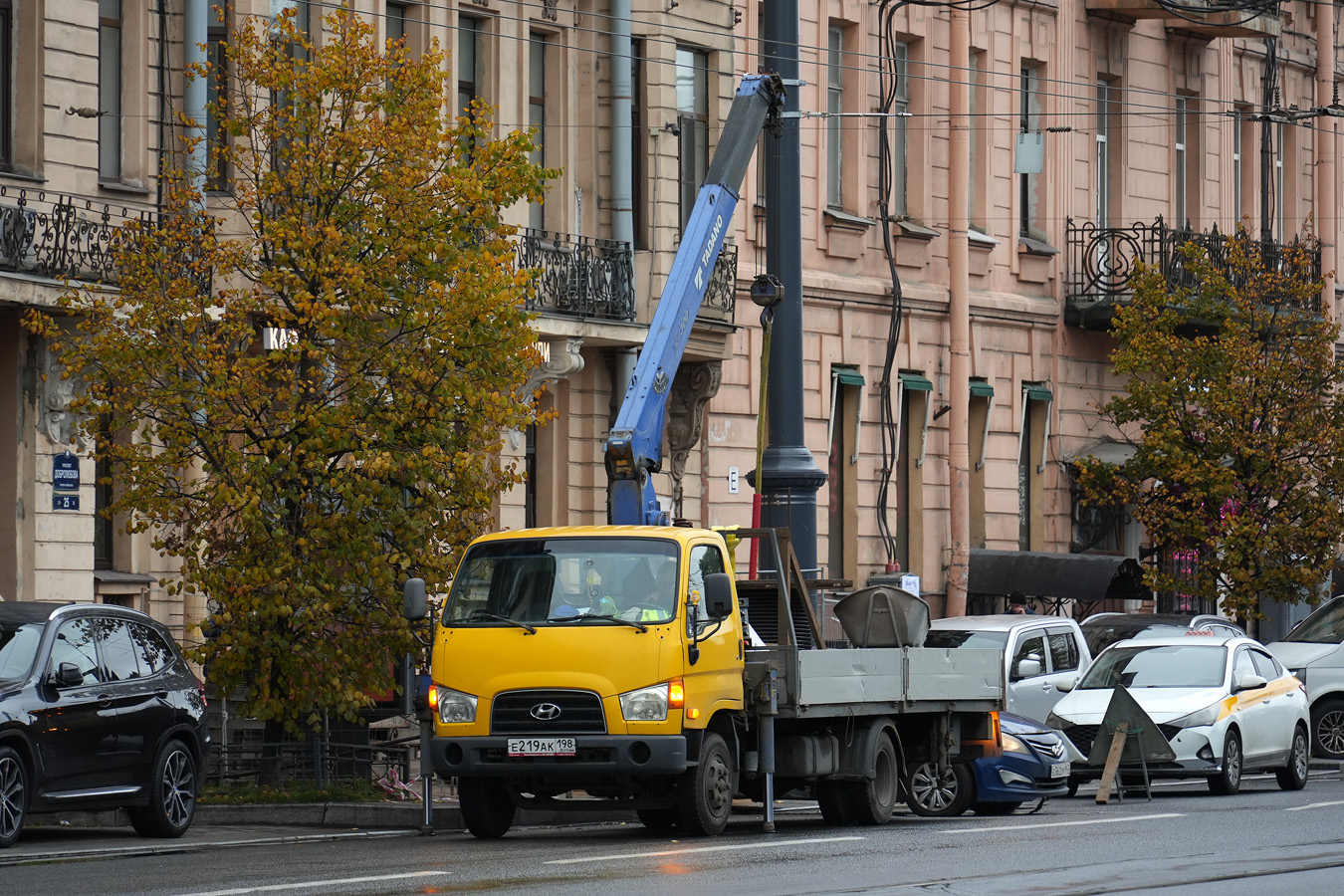 Санкт-Петербург, № Е 219 АК 198 — Hyundai HD78 ('2004)