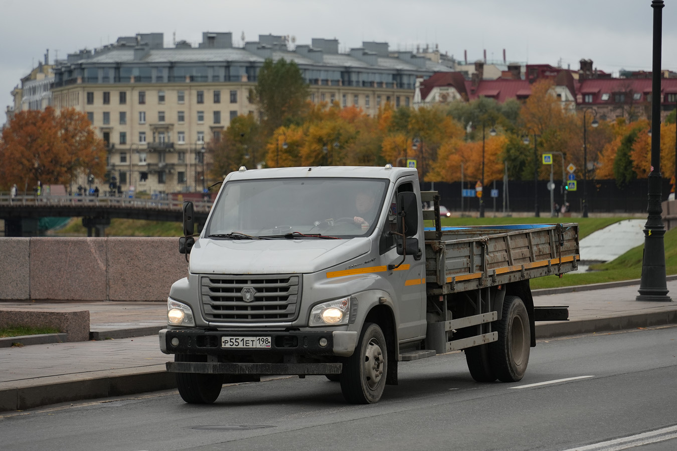 Санкт-Петербург, № Р 551 ЕТ 198 — ГАЗ-C41R33