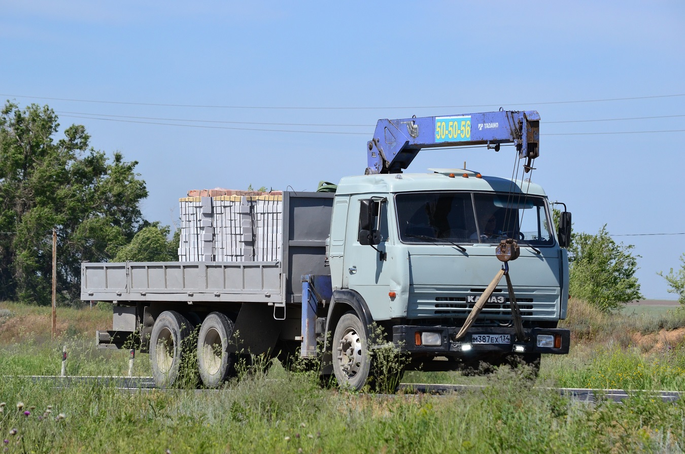 Волгоградская область, № М 387 ЕХ 134 — КамАЗ-53212