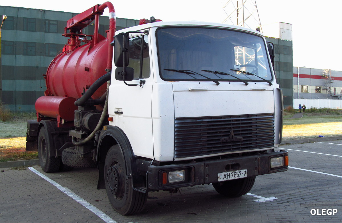 Минск, № АН 7657-7 — МАЗ-5337 (общая модель)