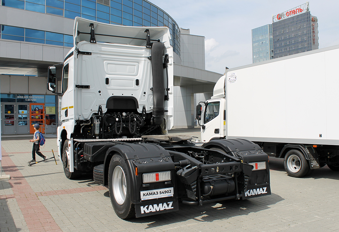Челябинская область, № (74) Б/Н 0147 — КамАЗ-54902-B5; Челябинская область — Автомобили без номеров; Челябинская область — Новые автомобили; Челябинская область — Выставки и автосалоны