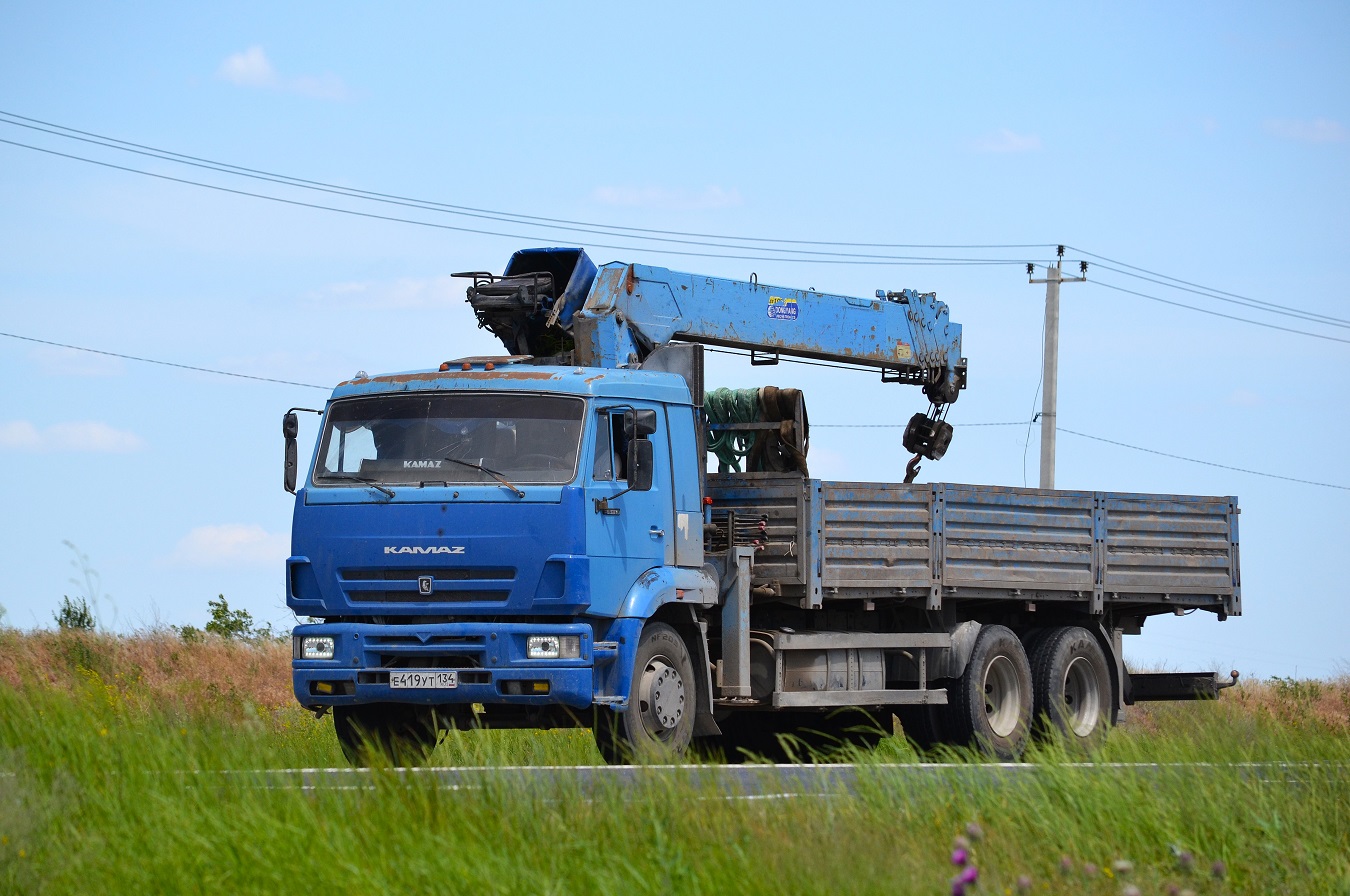 Волгоградская область, № Е 419 УТ 134 — КамАЗ-65117-62