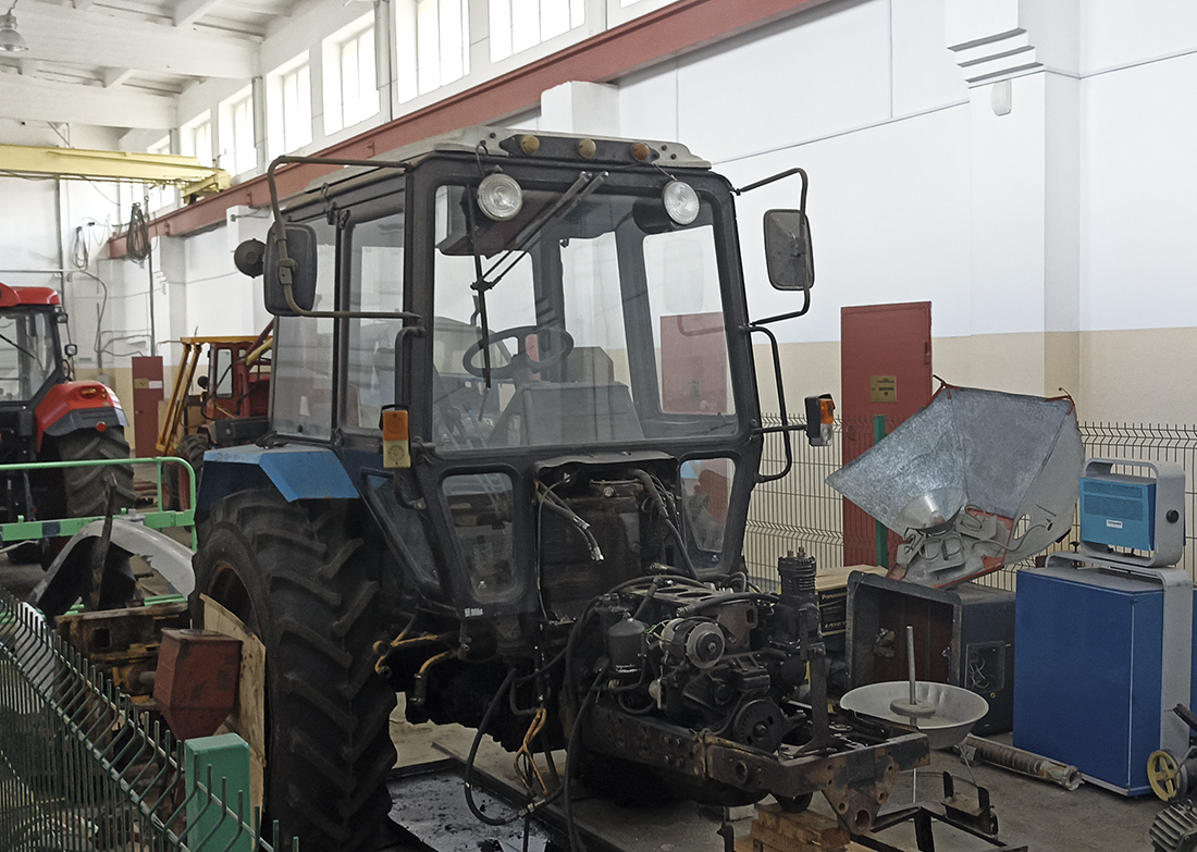 Волгоградская область, № 8010 ВК 34 — Беларус-82.1