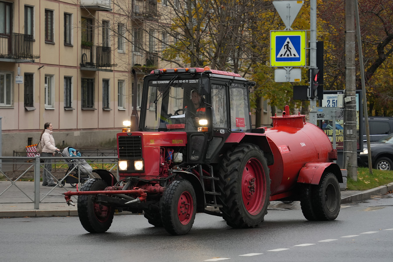 Санкт-Петербург, № 428 — Беларус-82.1