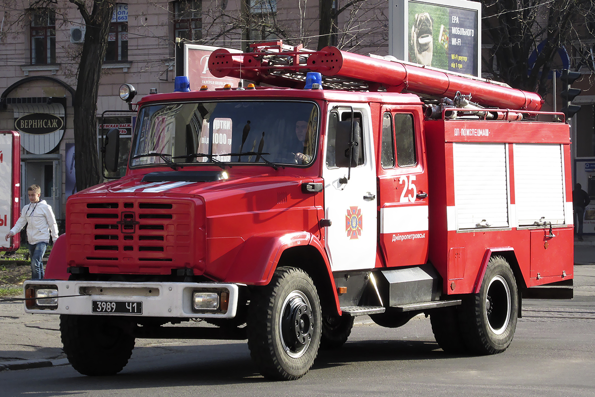 Днепропетровская область, № 3989 Ч1 — ЗИЛ-432921