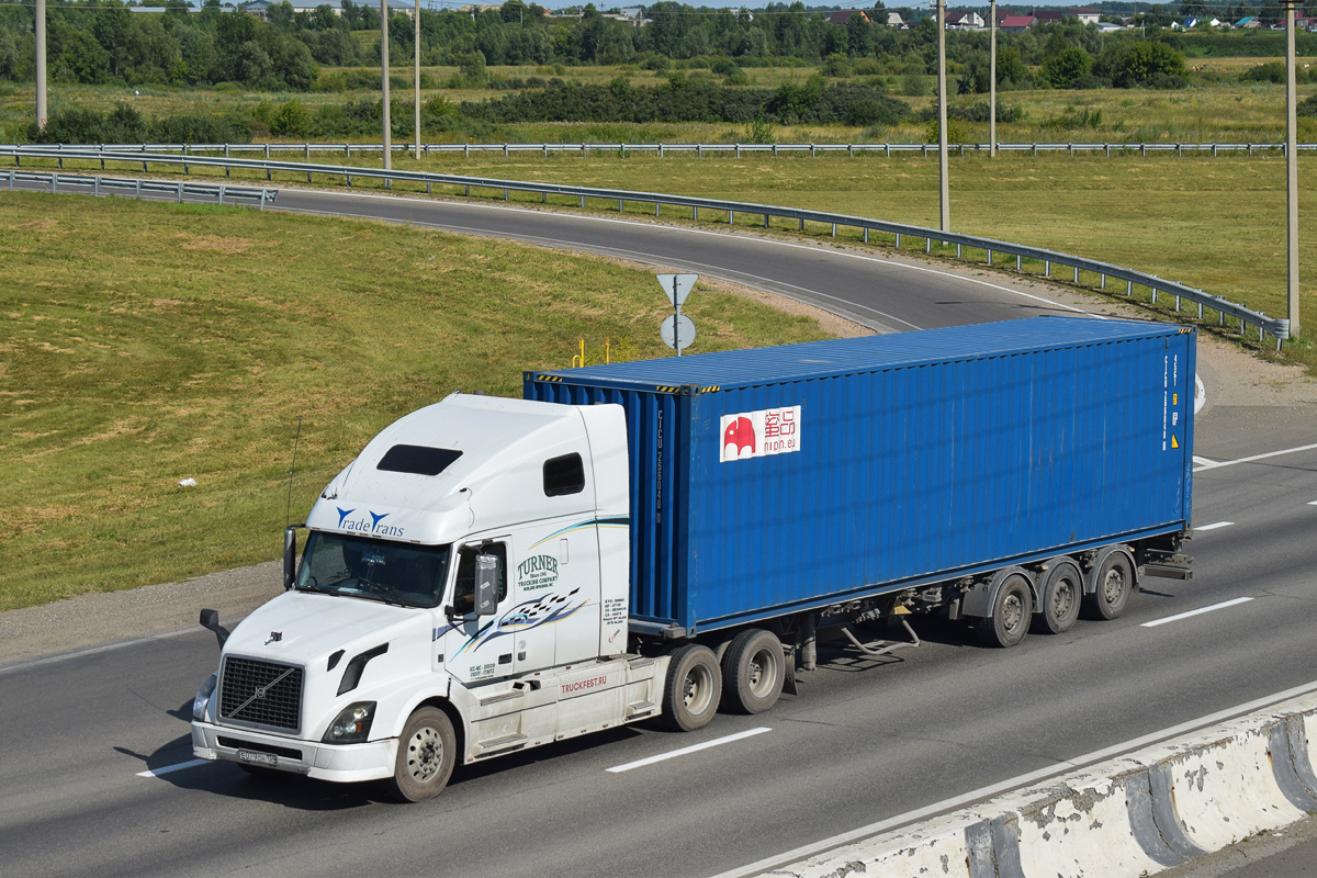Новосибирская область, № Е 079 ОН 154 — Volvo VNL670