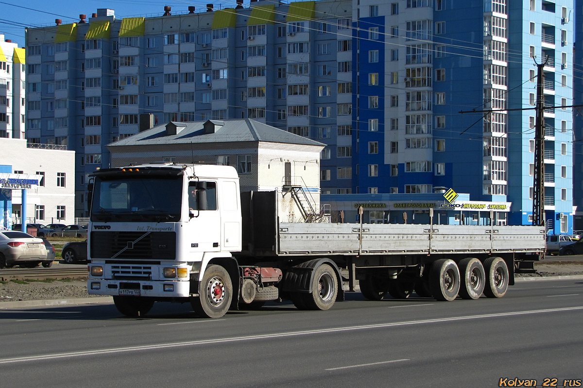 Алтайский край, № А 117 РВ 122 — Volvo ('1987) F12
