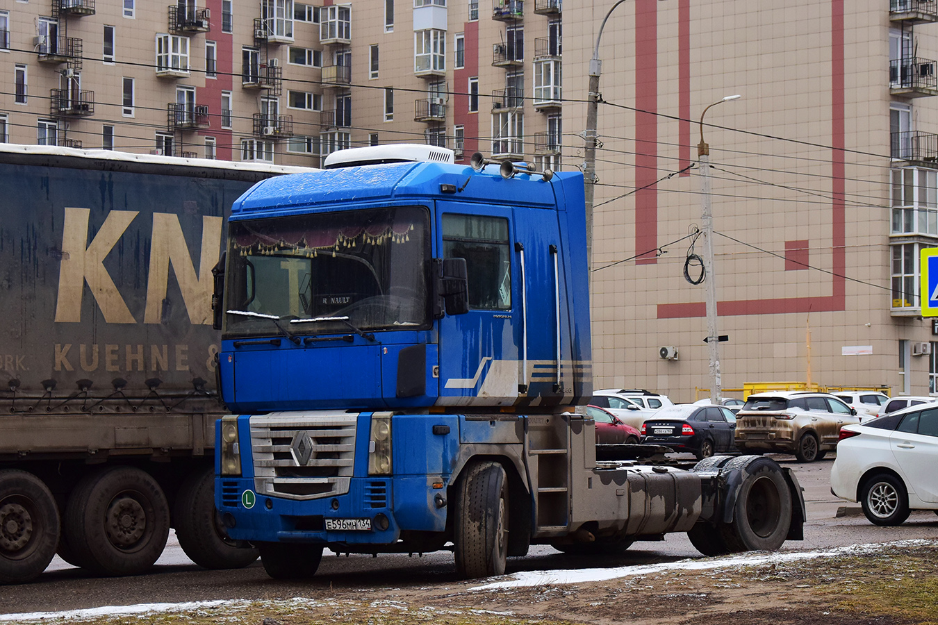 Волгоградская область, № Е 596 МН 134 — Renault Magnum Integral ('1997)