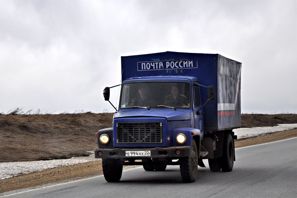 Алтайский край, № Е 994 НХ 22 — ГАЗ-33073