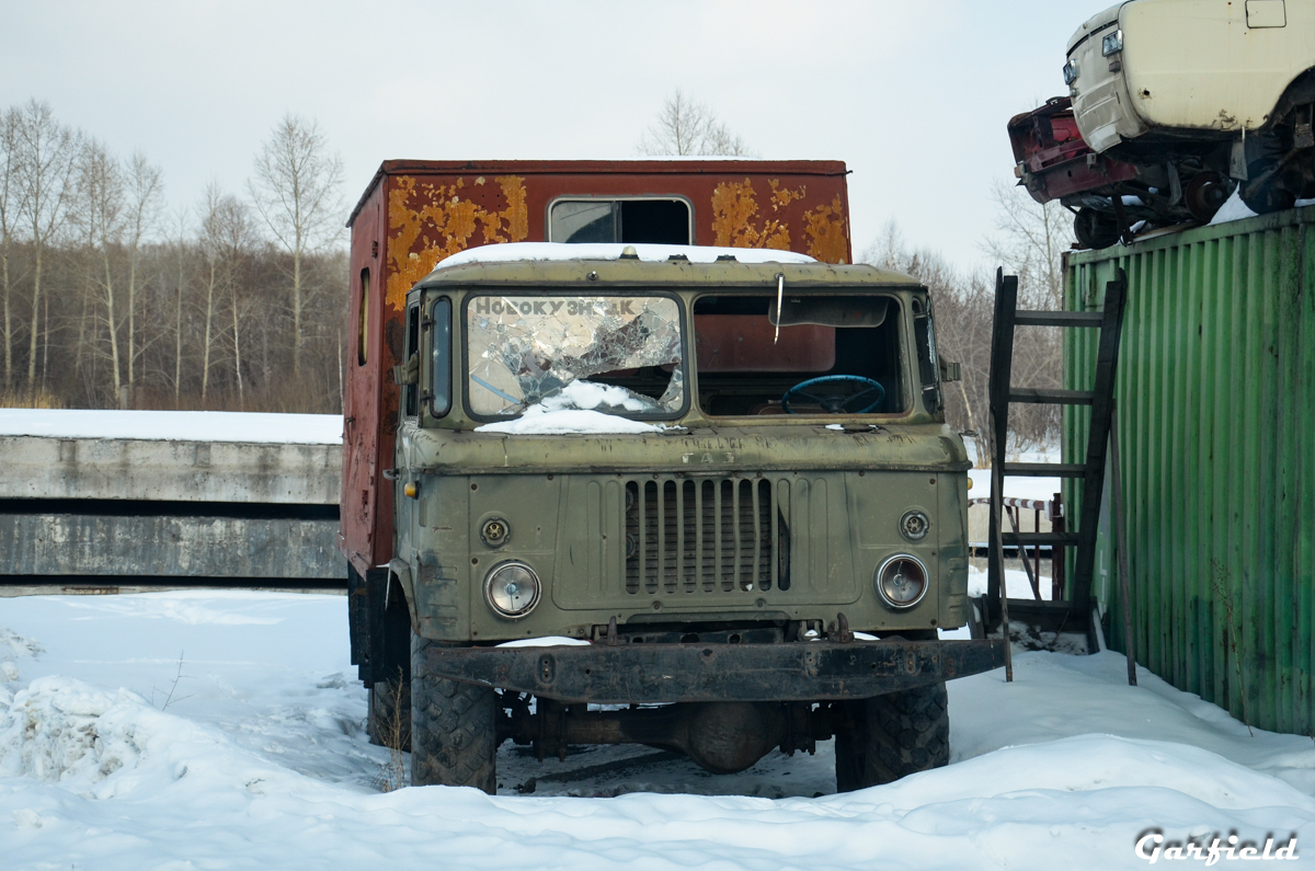 Кемеровская область, № (42) Б/Н 0104 — ГАЗ-66 (общая модель); Кемеровская область — Автомобили без номеров